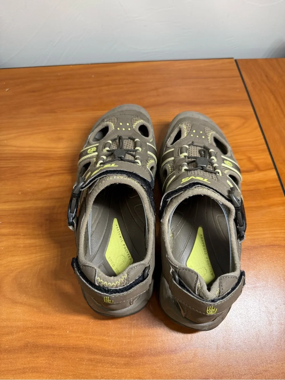 Teva Omnium Women's Sandal Water Shoe Outdoor Hiking Grey Brown Adjustable W9.5